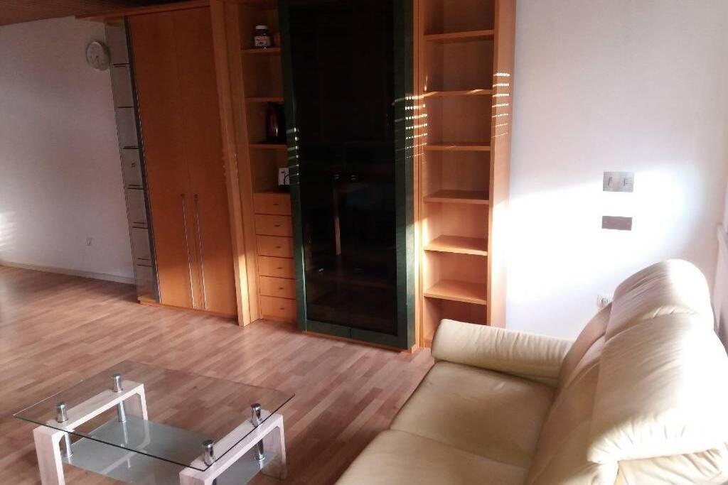 Ferienwohnung In Edenkoben Ngoại thất bức ảnh
