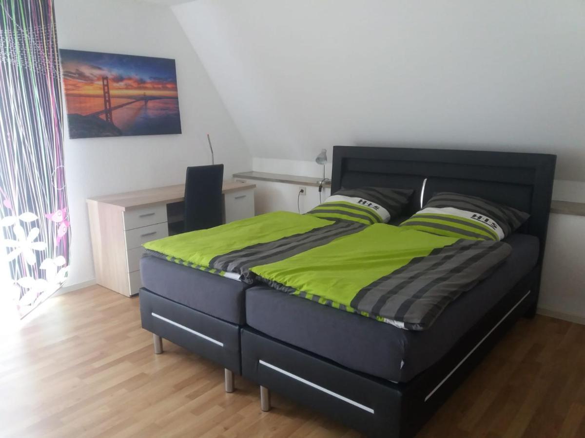 Ferienwohnung In Edenkoben Ngoại thất bức ảnh